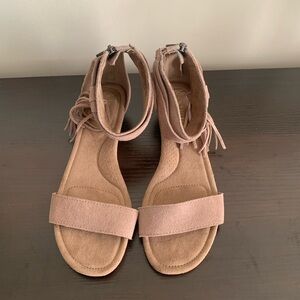 Kookaburra by ugg sandals